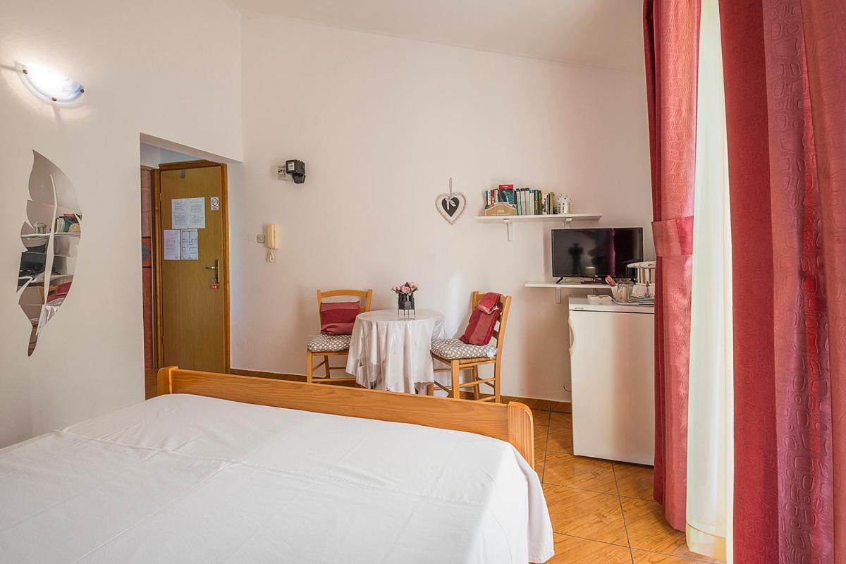 Apartman, Studio And Room Kata Pola Esterno foto